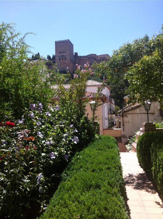 Un Vergel Al Pie De La Alhambra. Enjoy It Now!! Granada Eksteriør billede